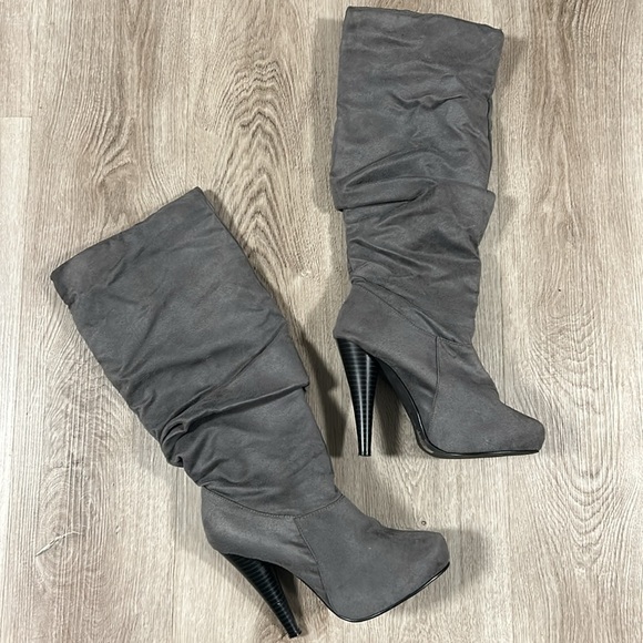Michael Antonio Slouch Boots Thigh High Pull On High Heels EUC - Picture 6 of 6